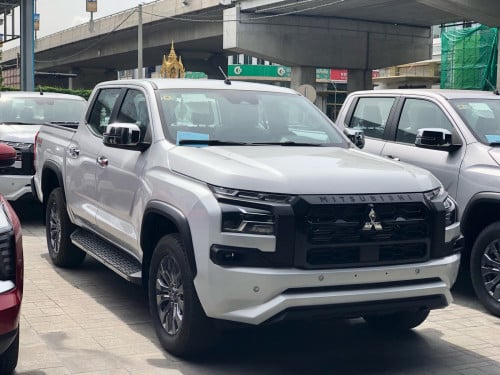 បញ្ចុះតំលៃនៅត្រឹមតែ $40ស្តើងទេបងប្អូន (Full-Option)