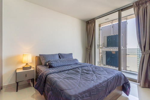 🏢 THE PEAK – 2-Bedroom Condo for Rent