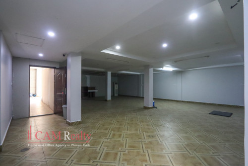 25 Bedroom Apartment Building For Rent in Tuol Kork.