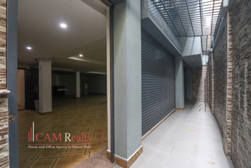 25 Bedroom Apartment Building For Rent in Tuol Kork.