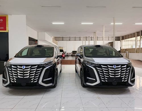 Denza D9 DM-I AWD 1050km two tone Edition (plug in Hybrid) ប៉ុង2 វិលកង់បួន តម្លៃចរចារបាន