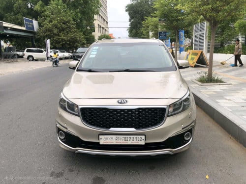 Kia carnival 2015