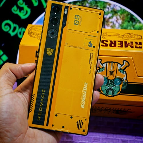 REDMAGIC 9 Pro+ bumblebee edition Ram16G+12G/512Gមានប្រអប់ខេសឆ្លាំងសាក165W(វ៉ៃដូរបាន)