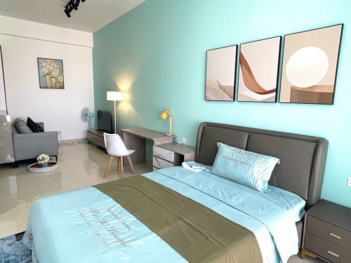 Studio for rent @ The Gateway