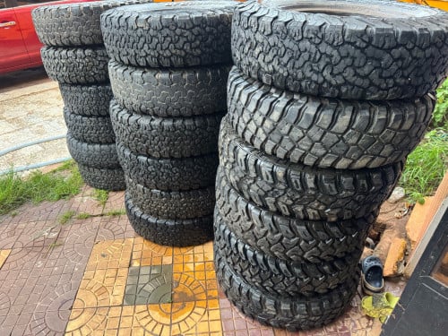 សំបកកង់លក់ទ្បៃទ្បុង