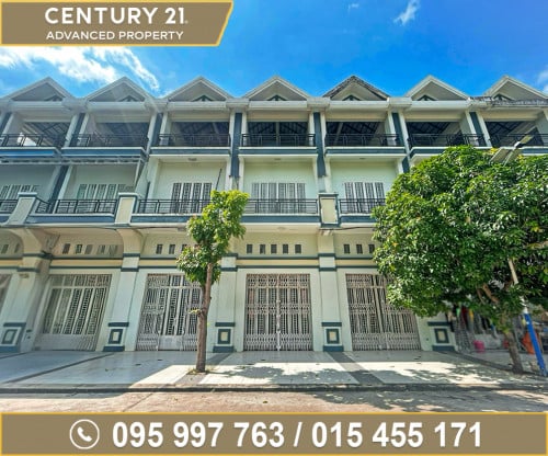  ផ្ទះល្វែង ក្នុងបុរី សម្បត្តិមានហេង(គម្រោងភូមិប្រណិតព្រែកឯង) ត្រូវការលក់បន្ទាន់ខ្លាំង