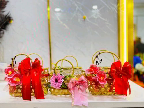 រាបចំជូនអថិជនឈុត កន្ត្រក  បែបខែ្មរយ៉ាងប្រណិត🎊☺👉ចំហុយថី្មៗក្កៅៗ