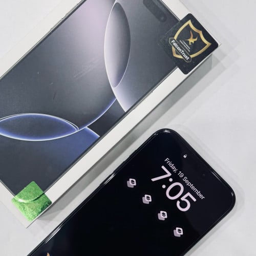 iPhone 16 Pro Max - Black 256gb - 100% Like New