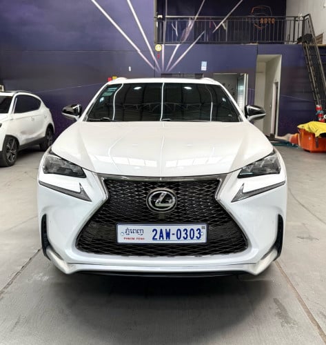 Lexus NX200t 2015 f sport គុជបី ក្នុងក្រហម