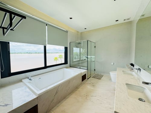 Luxury Villa For  Sale & Rent  Along National Road Number With Monthly Income