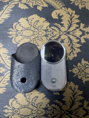 Motorola aura នៅស្អាតសានុំសុីនទាំងអស់