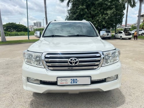 Toyota Land Cruiser GXR 60th year Anniversary