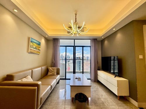 2 Bedrooms Condo For Rent In BKK1- Gym& Pool