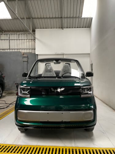 五菱敞篷电动车