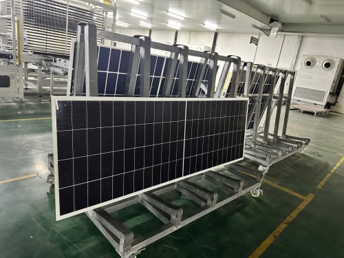 រោងចក្រ​ផ្ទល់​