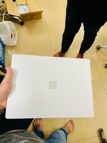 ✅ 🔥 Special Price: $399 – Microsoft Surface Laptop 3 (13.5”) – i7, 16GB RAM, 256GB SSD 🔥