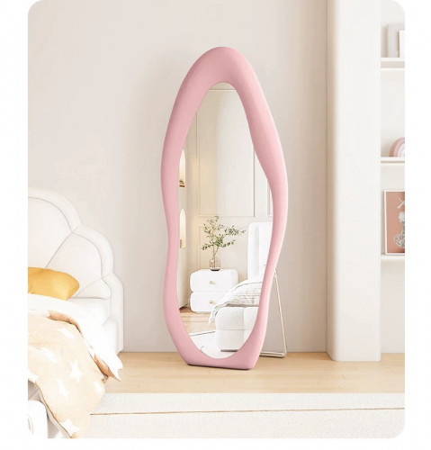 Cloud-Shaped Full-Length Mirror