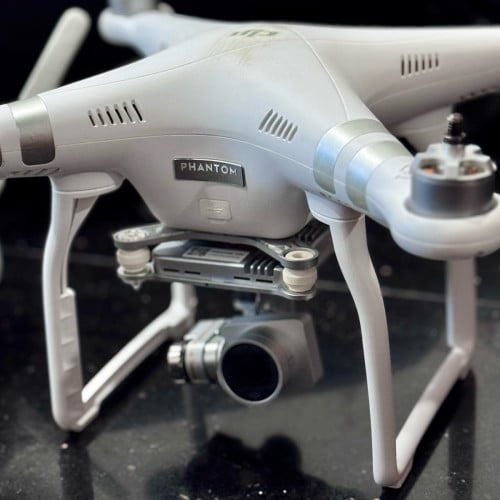 DJI Drone - DJI Phantom 3 Professional - ថ្មីខ្លាំង 95%