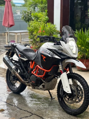 KTM 1190cc Adventure ពន្ធពេញឆ្នាំ2014