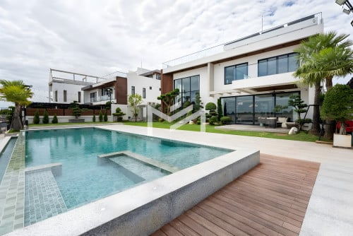 Luxury Villa For Rent With Swimming Pool- Mekong View