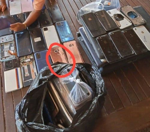 មានទទួលបញ្ចាំនឹងទិញលក់ទូរស័ព្ទខូចៗ គ្រឿងប្រេីប្រាស់គ្រប់ប្រភេទ