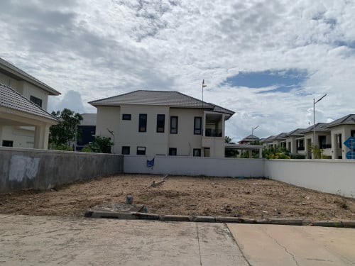 ដីបុរី Amory 7 Makara ជួរមុខ (លក់បន្ទាន់)