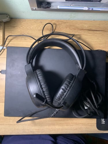 Auriculares Gamer Lenovo Neas