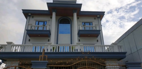 វីឡាជួលក្រុងកំពង់សោម