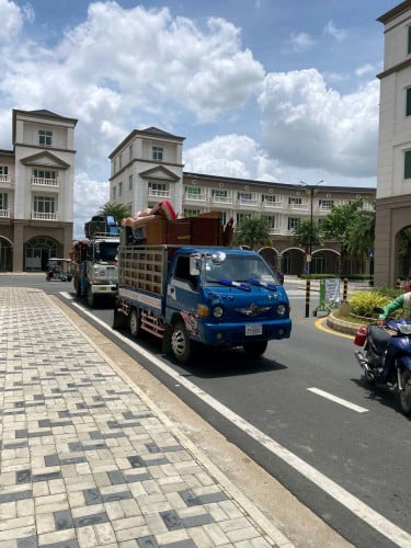 ឡានជួលដឹកអីវ៉ាន់រើផ្ទះនិងដឹកទំនិញ 25 ខេត្តក្រុង។