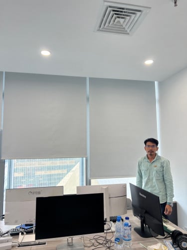 14$ Windowsblinds&shades