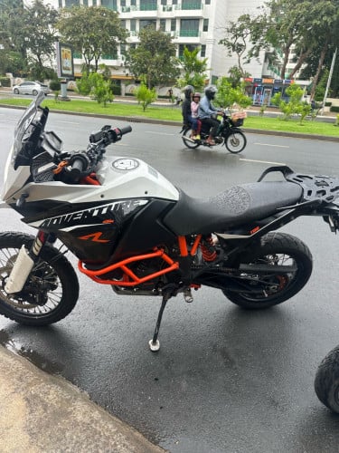 KTM 1190cc Adventure full tax 2014