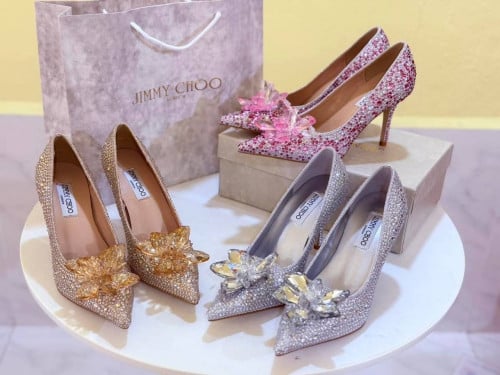 ស្បែកជើង​ 55$ box full set