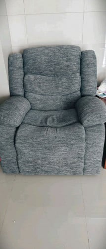 កៅអីធ្វើការច្រើនប្រភេទ