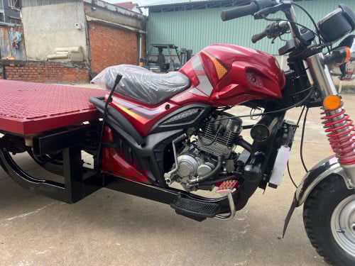 កង់បីលក់នៅស្អាតសានុំ