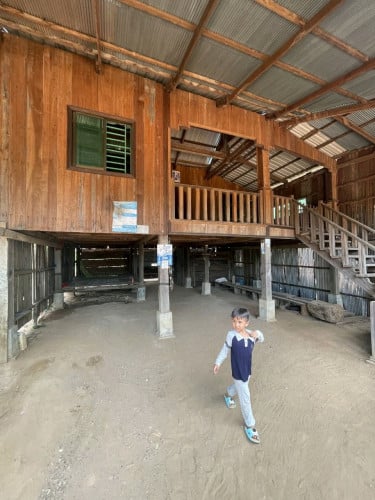 ផ្ទះឈើលក់បន្ទាន់ 3,000$