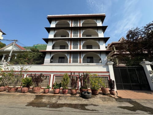 អគារ​សម្រាប់​ជួល | BUILD FOR RENT (South of russian market area)