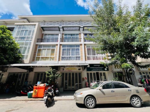 ផ្ទះអាជីវកម្មសម្រាប់ជួល | Shophouse for Rent