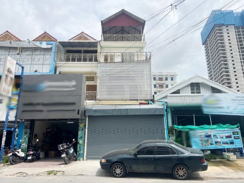 ផ្ទះអាជីវកម្ម សម្រាប់ជួល នៅផ្សារដើមថ្កូវ  | Shophouse for rent at Phsar Deum Thkov