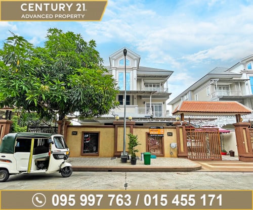 🏘 វីឡាភ្លោះ (Twin) ក្នុងបុរី ហាយធិចតាងៅ ត្រូវការលក់បន្ទាន់ខ្លាំង