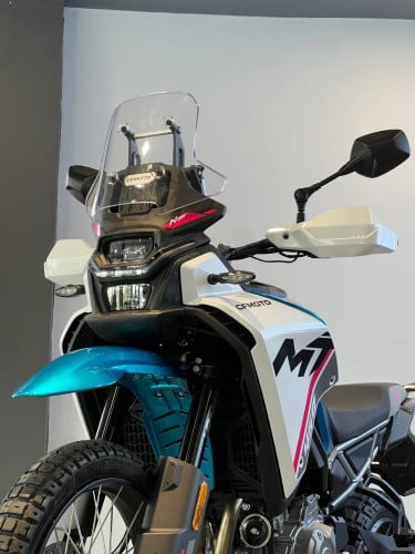 CFMOTO 450MT For Sales (with 3 BOXES and other accessories included)