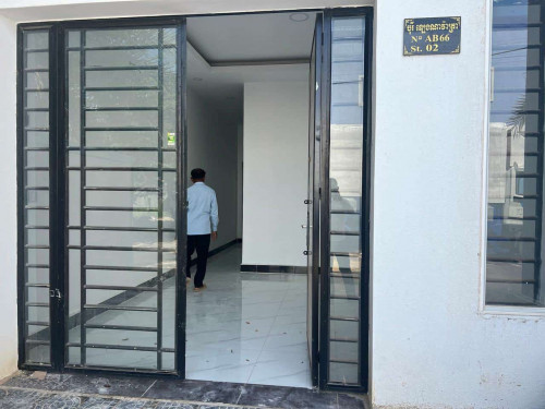 House for sale - urgent 🚨 LOWEST price in town