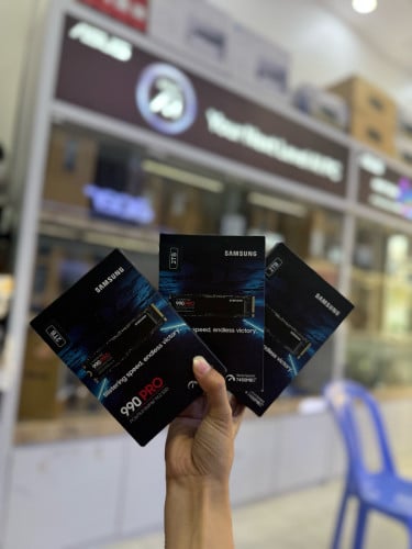 M2 Samsung 990 Pro 2T new box