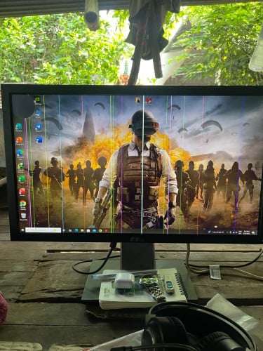 Monitor DELL 22”