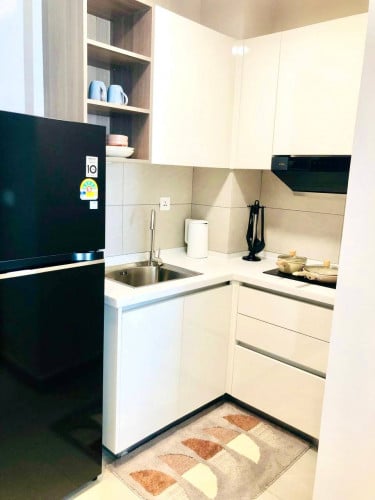 Studio room for rent a long 60m road