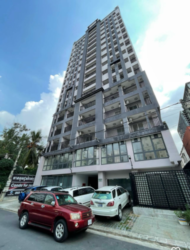 Condo 2 bedroom urgent sell reduce 40%