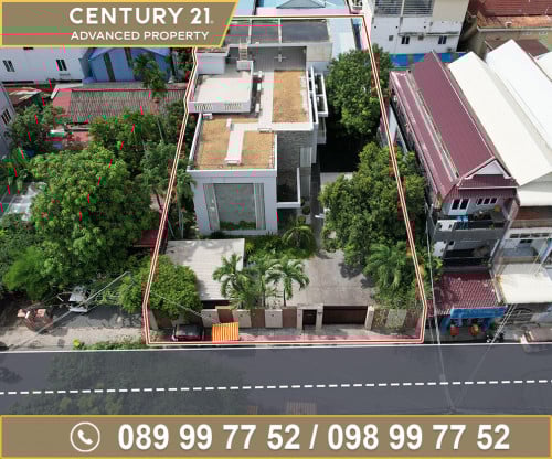  ផ្ទះវីឡា នៅជិតសាលាបឋមសិក្សាជ័យជំនះ និង​ វិទ្យាល័យទួលទំពូង ត្រូវការលក់បន្ទាន់ខ្លាំង