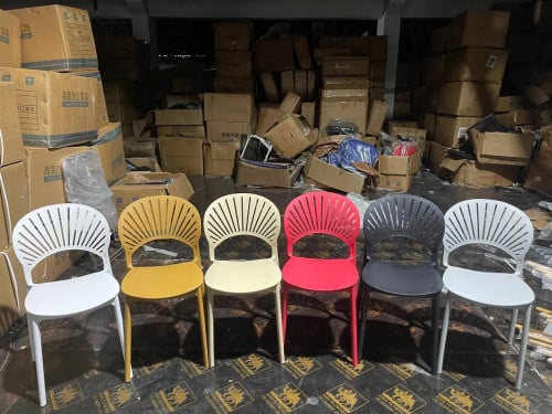 កៅអីញាំអាហារ