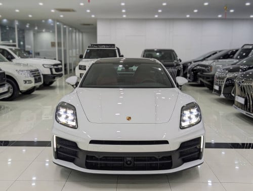 保时捷 帕拉梅拉 2025 年