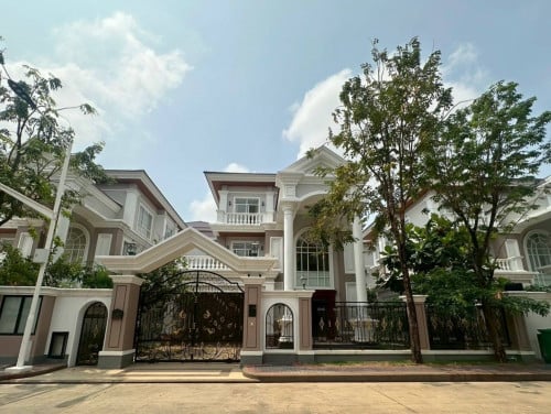 វីឡាព្រីនAសំរាប់លក់នៅប៉េងហួត50m