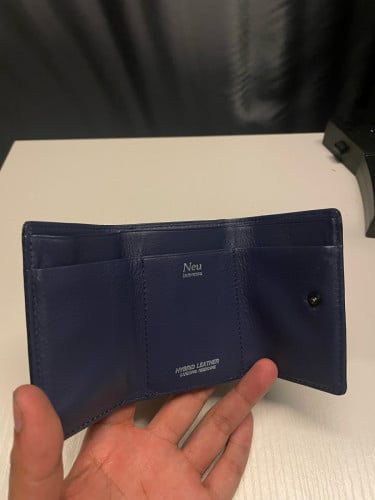 កាបូបលុយ brand ស្បែកសុទ្ធ